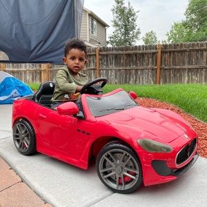 Meet your Posher, Abenet